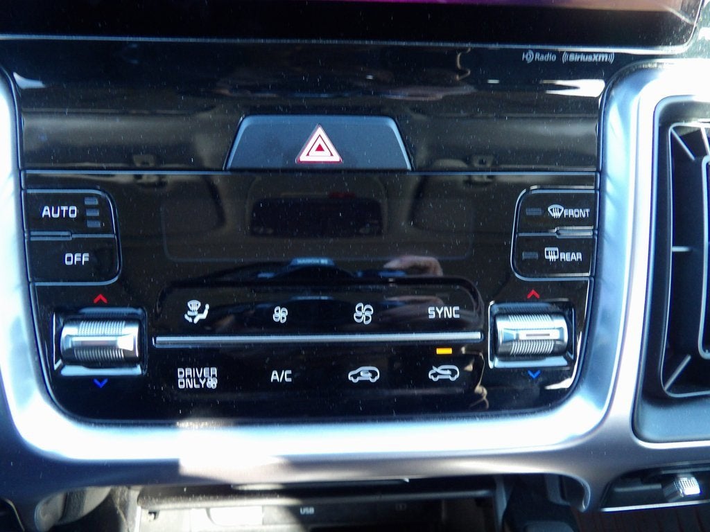 2022 Kia Sorento Hybrid EX