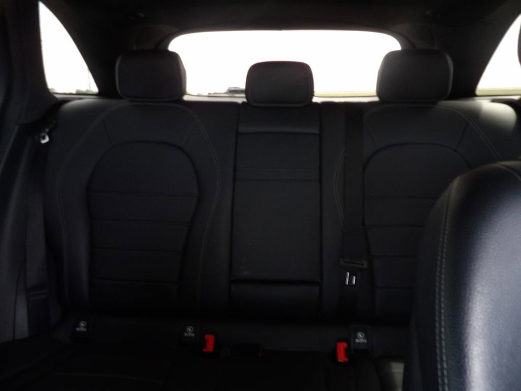 2021 Mercedes-Benz GLC GLC 300