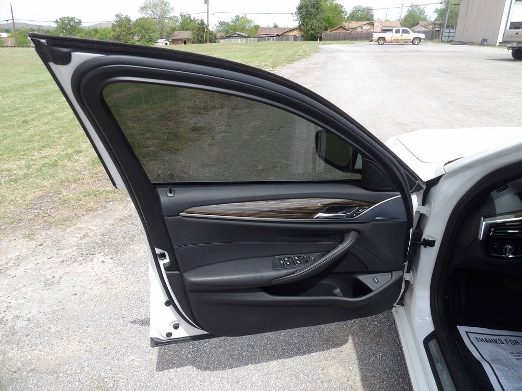 2018 BMW 5 Series 530i