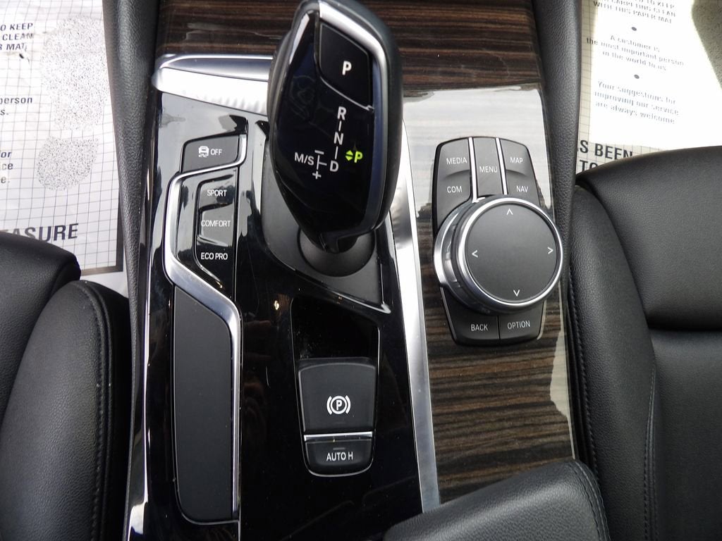 2018 BMW 5 Series 530i